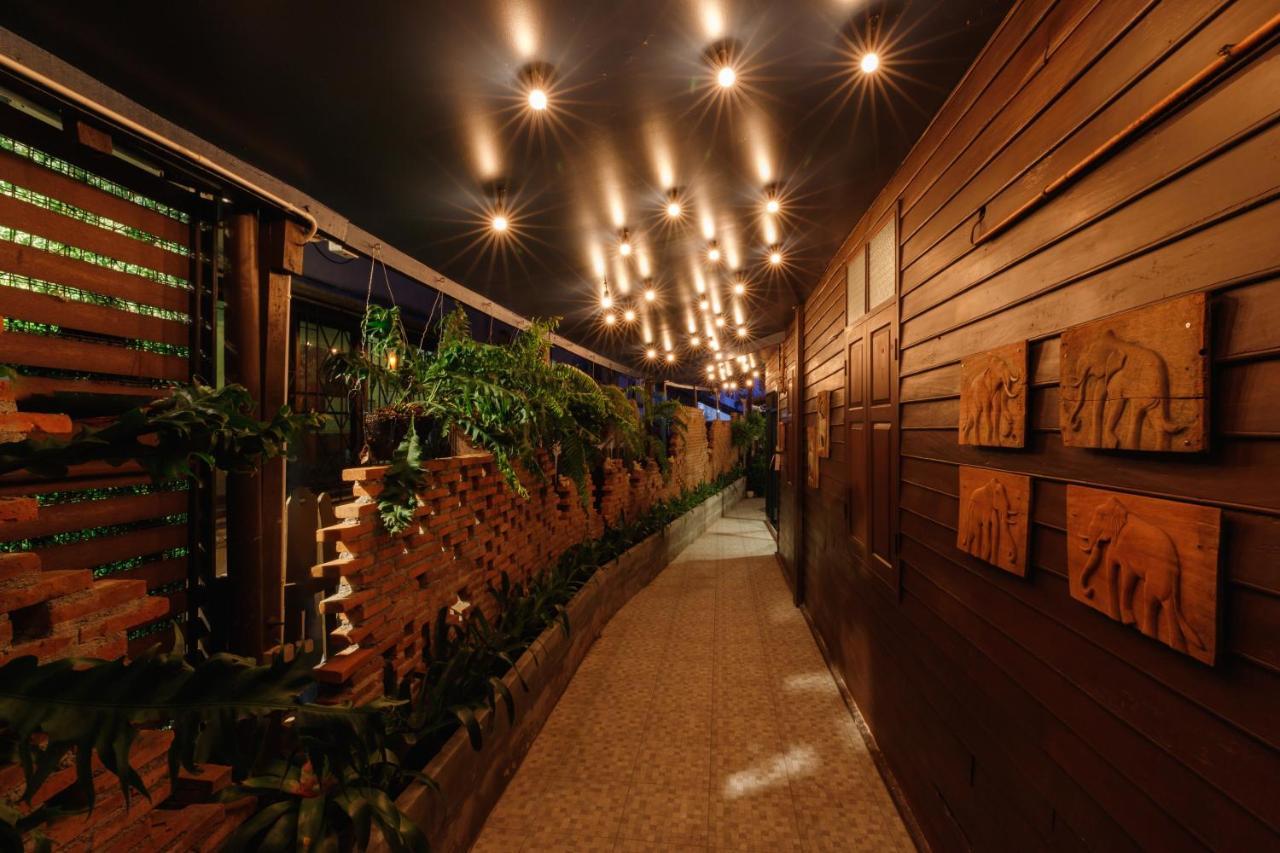 Auberge de jeunesse Ilili House à Chiang Mai Extérieur photo
