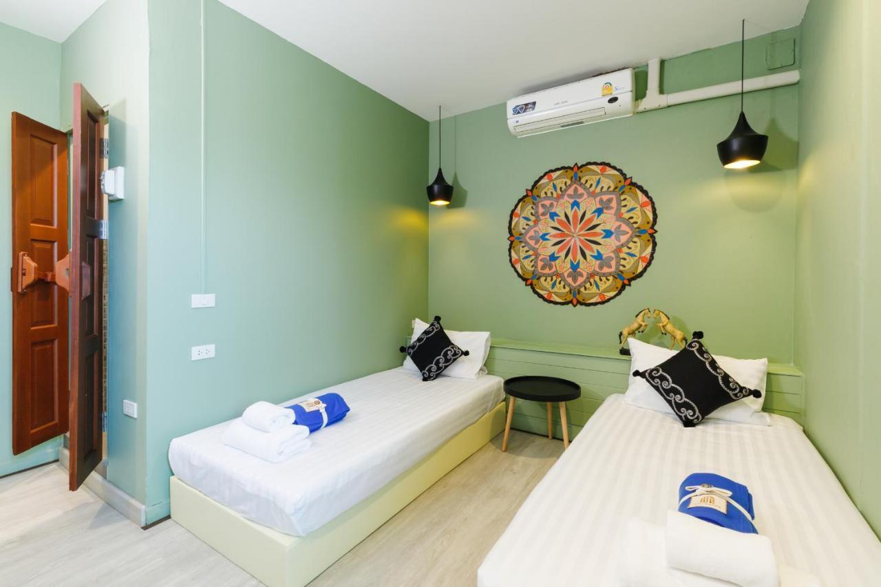Auberge de jeunesse Ilili House à Chiang Mai Extérieur photo