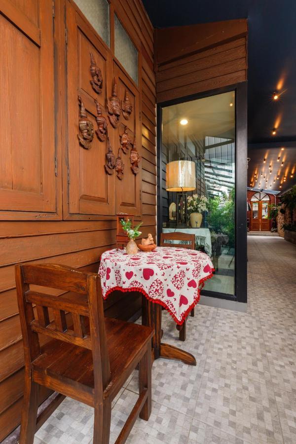 Auberge de jeunesse Ilili House à Chiang Mai Extérieur photo
